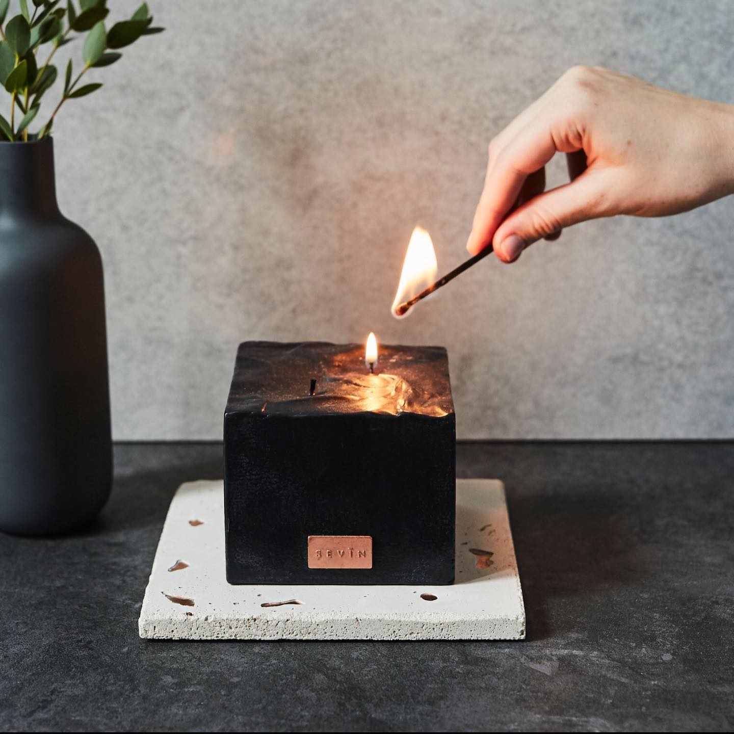 Marble Black Scented Candle Small - IOSOI Skin Lab
