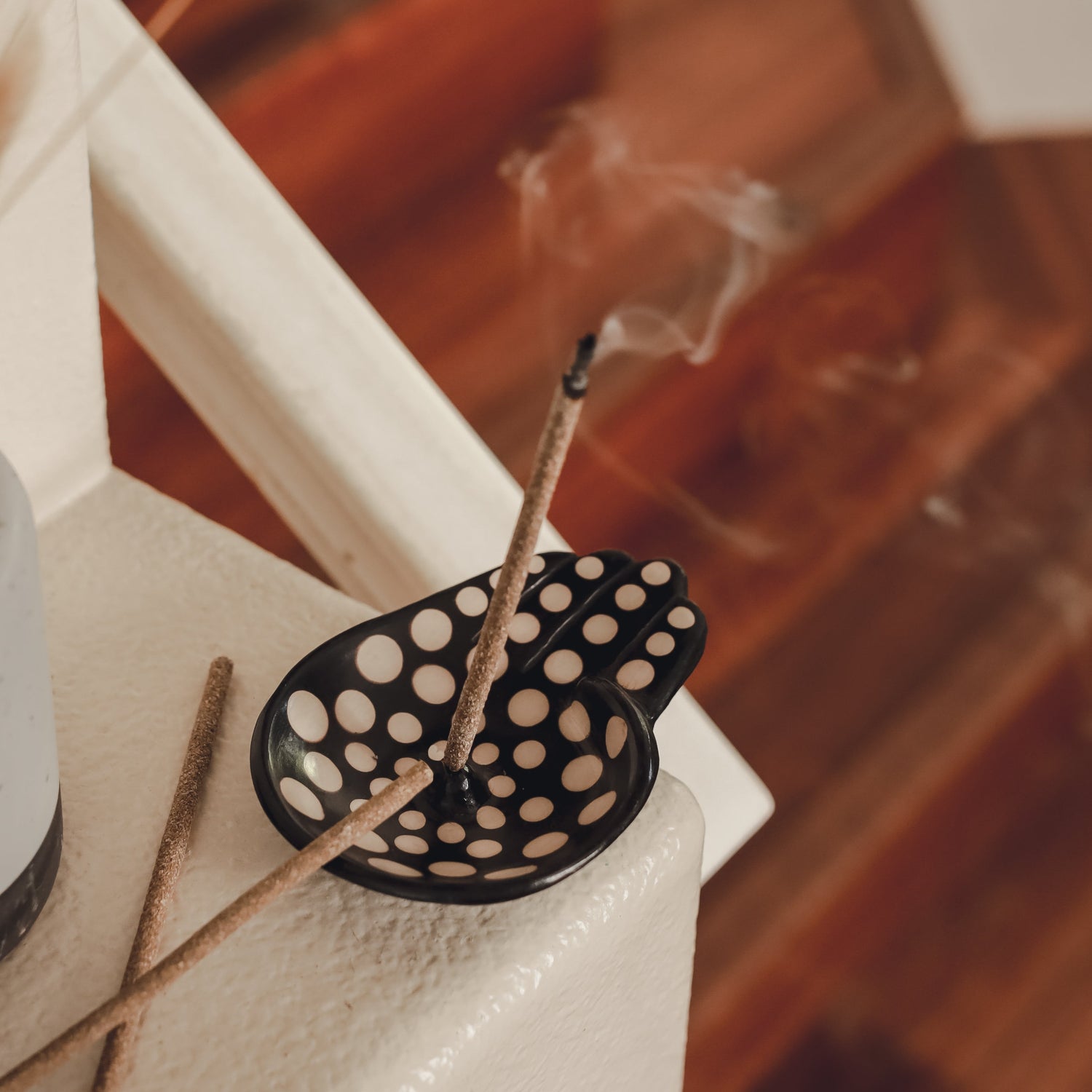 Premium Myrrh Hand Rolled Incense Sticks - IOSOI Skin Lab